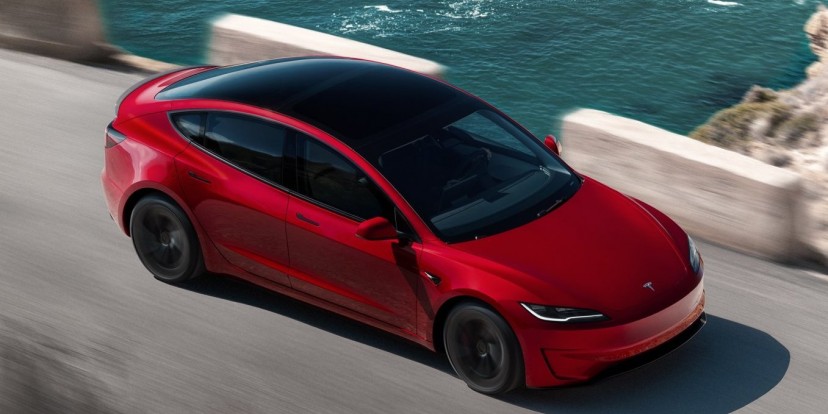 Tesla Stock Tumbles After Q1 Earnings Miss, But Musk Promises Future Gains